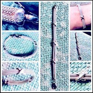 Vintage Women’s Sterling Silver 925 Triple-X Love Knot 7” Lobster Clasp Bracelet